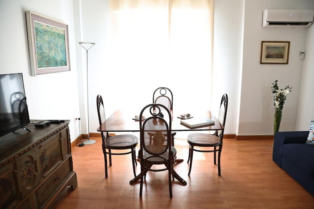 Apartamento La Casa Del Maggiore, Tra Mare E Centro Palermo Exterior foto