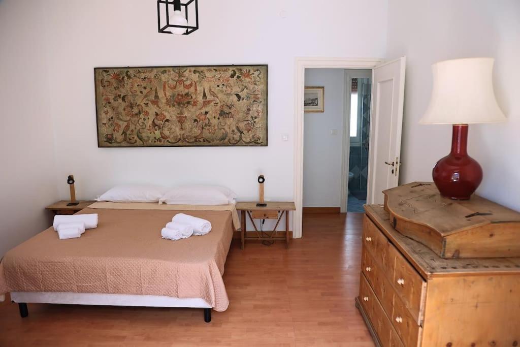 Apartamento La Casa Del Maggiore, Tra Mare E Centro Palermo Exterior foto