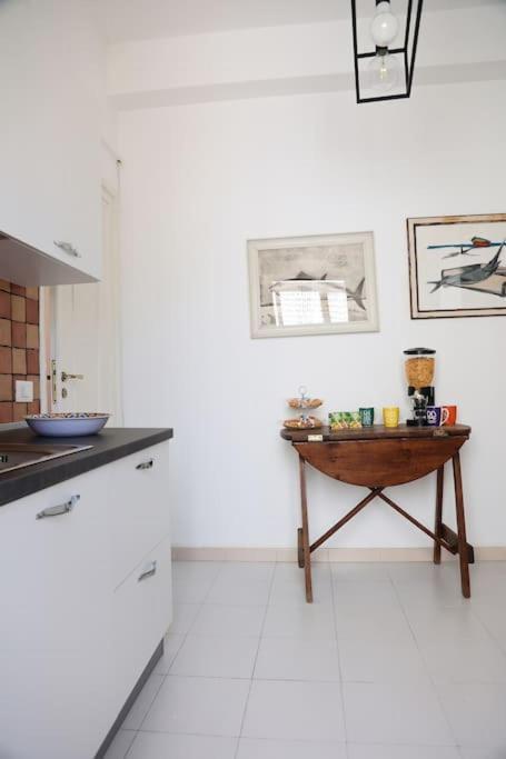 Apartamento La Casa Del Maggiore, Tra Mare E Centro Palermo Exterior foto